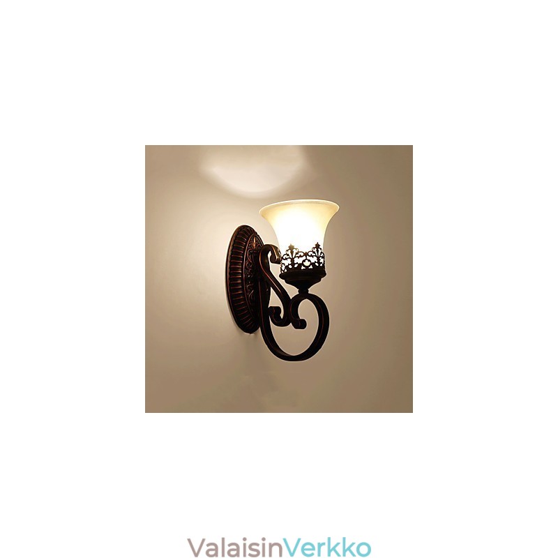 Moderni nykyaikainen sähköpinnoitettu ominaisuus Ambient Light -seinävalaisimiin