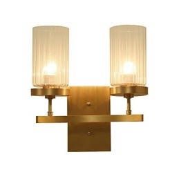 Perinteinen Classic Country Brass -ominaisuus mini-tyyliselle seinävalaisimille