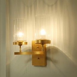 Perinteinen Classic Country Brass -ominaisuus mini-tyyliselle seinävalaisimille