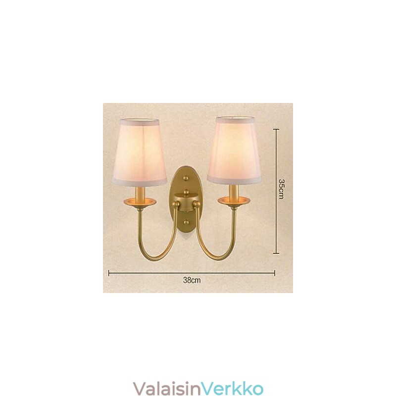 Vintage-muissa on alasvalaisimet seinävalaisimet