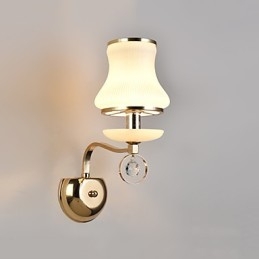 Moderni ja nykyaikainen galvanoitu ominaisuus Crystal Ambient Light -seinävalaisimille