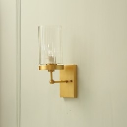 Perinteinen Classic Country Brass -ominaisuus mini-tyyliselle seinävalaisimille