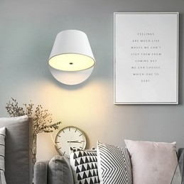Moderni nykyaikainen ominaisuus Ambient Light -seinävalaisimet