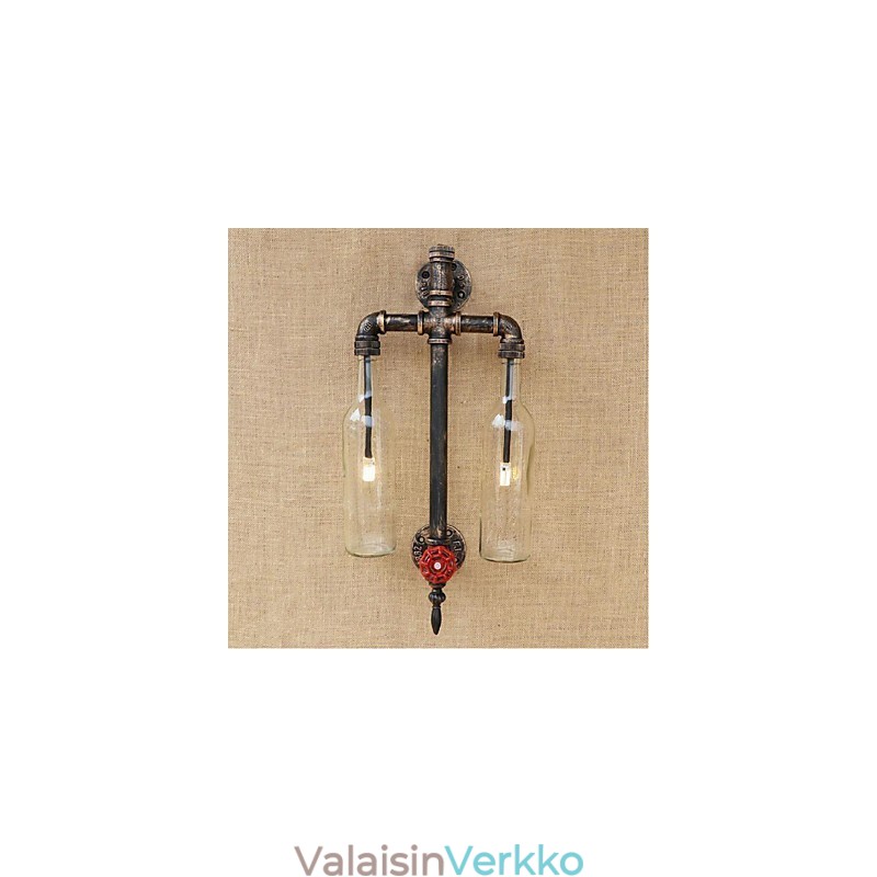 Amerikkalainen teemaravintola baarisilitysrauta kytkimellä vesiputki viinipullon seinälamppu läpinäkyvä