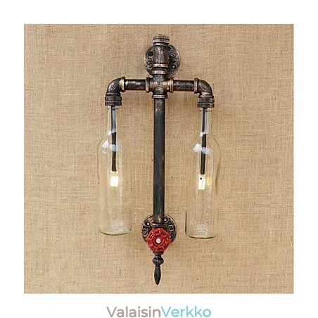 Amerikkalainen teemaravintola baarisilitysrauta kytkimellä vesiputki viinipullon seinälamppu läpinäkyvä