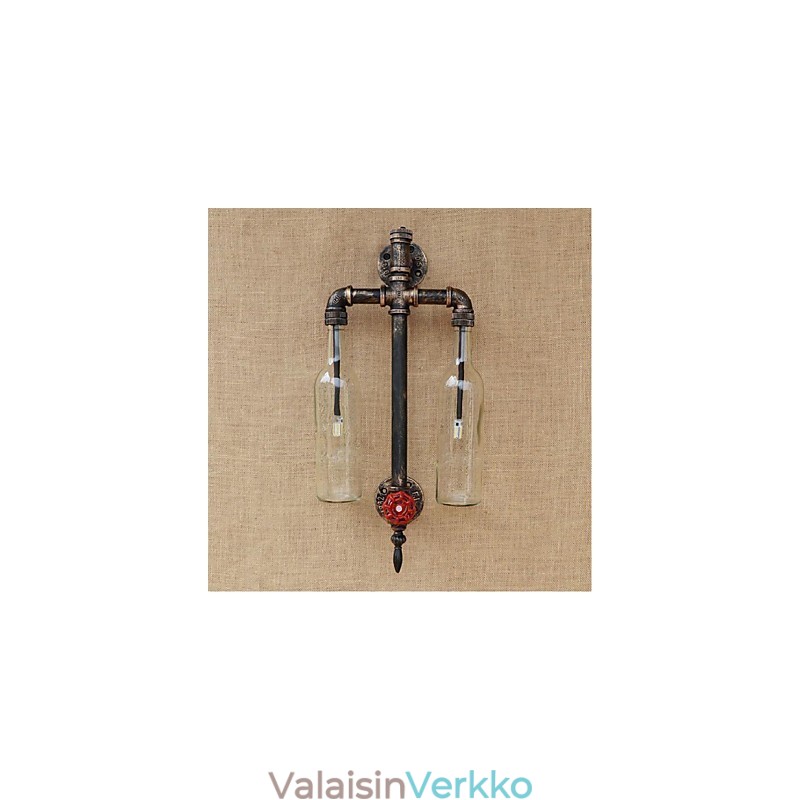 Amerikkalainen teemaravintola baarisilitysrauta kytkimellä vesiputki viinipullon seinälamppu läpinäkyvä