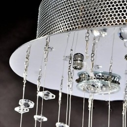 Perinteinen klassinen Crystal Crystal Crystal -metallitaskuteline