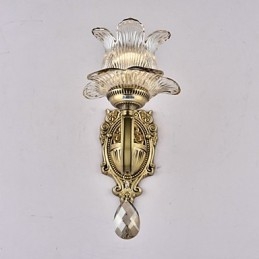 Rustic Lodge Brass -ominaisuus mini-tyyliselle seinävalaisimille