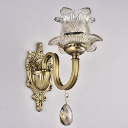 Rustic Lodge Brass -ominaisuus mini-tyyliselle seinävalaisimille