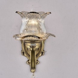 Rustic Lodge Brass -ominaisuus mini-tyyliselle seinävalaisimille