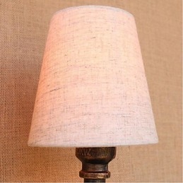 Rustic Lodge Brass -ominaisuus Ambient Light -seinävalaisimille