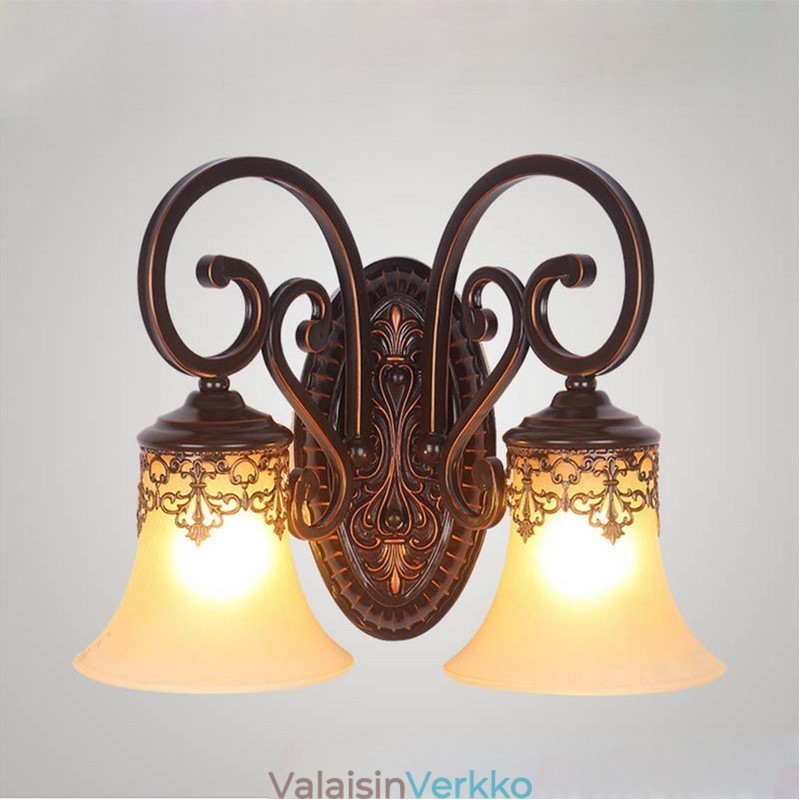Moderni nykyaikainen sähköpinnoitettu ominaisuus Ambient Light -seinävalaisimiin