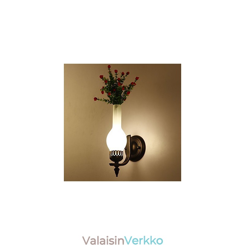 Moderni nykyaikainen Moderni nykyaikainen maalausominaisuus valoa ympäröiville seinävalaisimille