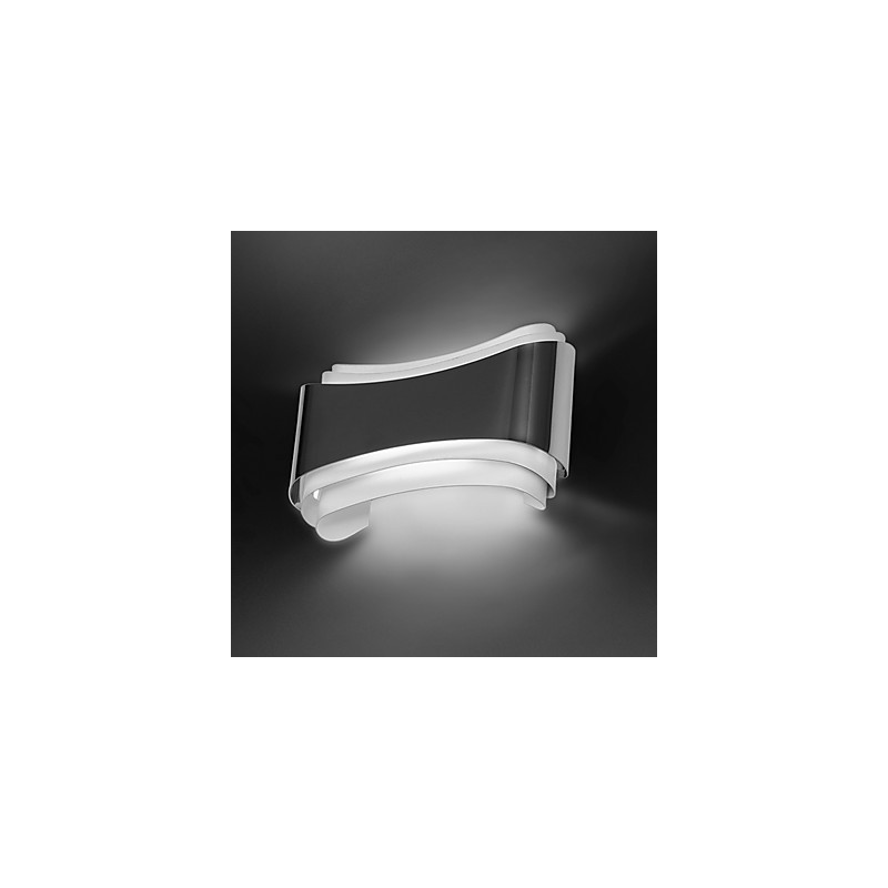 Integroitu moderni nykyaikainen Chrome-ominaisuus ympäristövalaisimiin