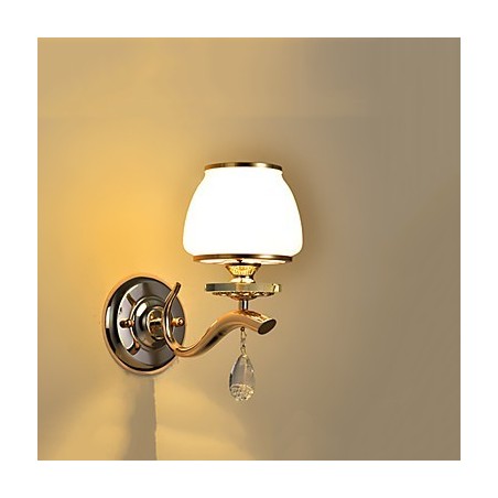 Moderni ja nykyaikainen galvanoitu ominaisuus Crystal Ambient Light -seinävalaisimille Moderni ja nykyaikainen galvanoitu ominaisuus Crystal Ambient Light -seinävalaisimille