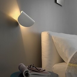 Moderni nykyaikainen maalausominaisuus minityylisille Ambient Light -seinävalaisimille Wall Light Persoonallinen seinävalaisin
