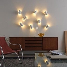 Moderni nykyaikainen maalausominaisuus minityylisille Ambient Light -seinävalaisimille Wall Light Persoonallinen seinävalaisin