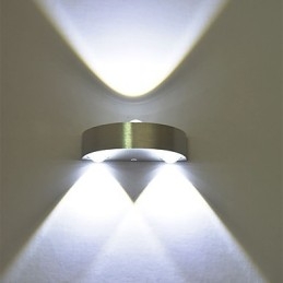 Monivärinen 3 uutuusominaisuus Mini Style Ambient Light -seinävalaisimiin