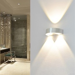 Monivärinen 3 uutuusominaisuus Mini Style Ambient Light -seinävalaisimiin