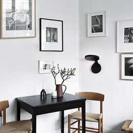 Maalaismoderni nykyaikainen ominaisuus minityylisille Ambient Light -seinävalaisimille