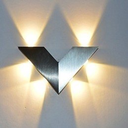 Uutuusominaisuus monisävyisille Mini Style Ambient Light -seinävalaisimille
