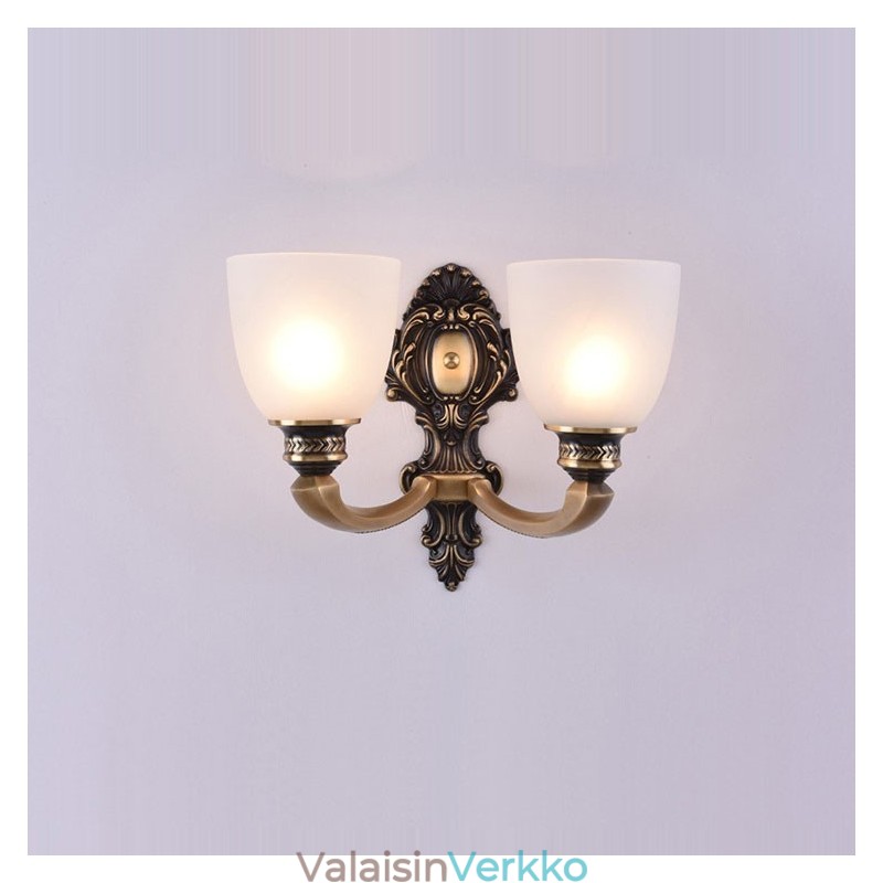 Puhdasta messinkiä Ylellinen maalaismainen retro vintage messinki 2 valoa kynttilän seinävalaisin lasivarjostimilla Erikoishotelli Office Showroom Olohuone Ruokailuhuone
