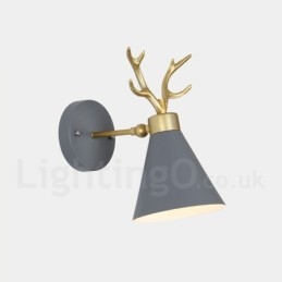 Moderni Antlers seinävalaisin