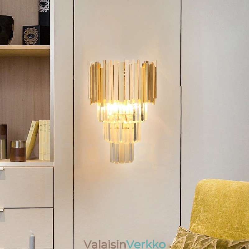 Kullanvärinen Postmoderni Luxury K9 -kristalli-seinävalaisin kristallivarjostimella