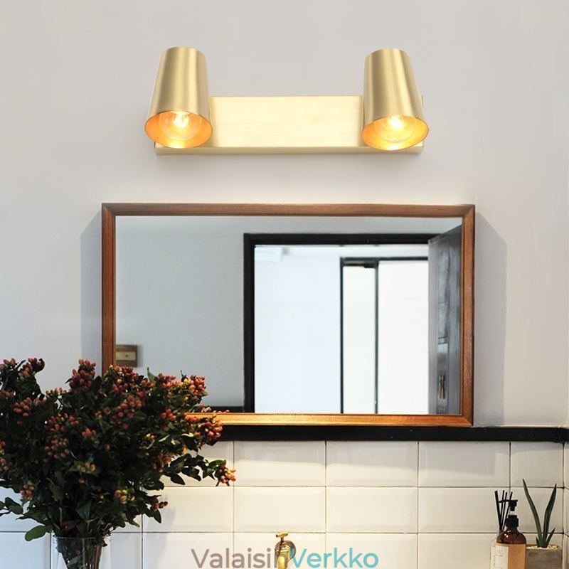 Nordic Brass Mirror Spot Seinävalaisin
