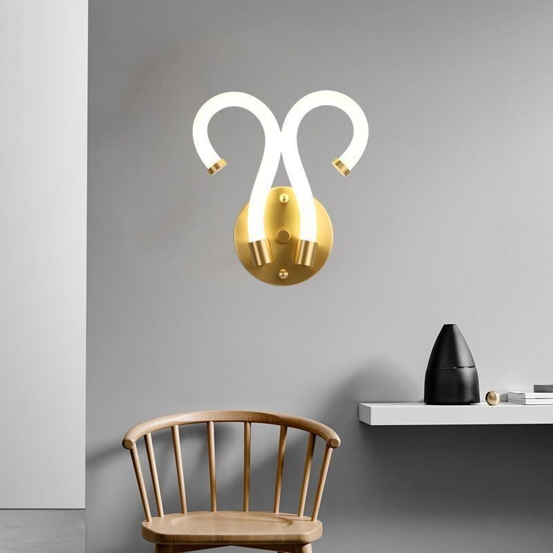 Moderni seinävalaisin Creative Sconce Seinävalaisin Kuparilammastorvi 2 valoa