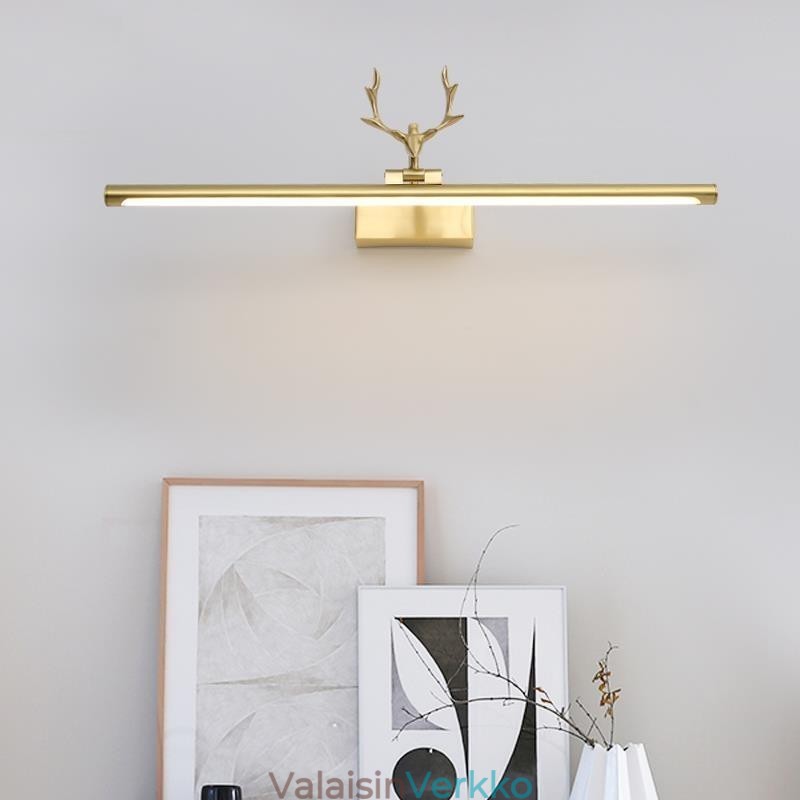 Nordic messinkiseinävalaisin peilin etuvalo