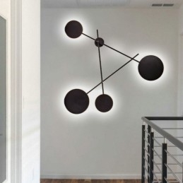 Moderni seinävalaisin geometrisen muotoinen rautavalaisin