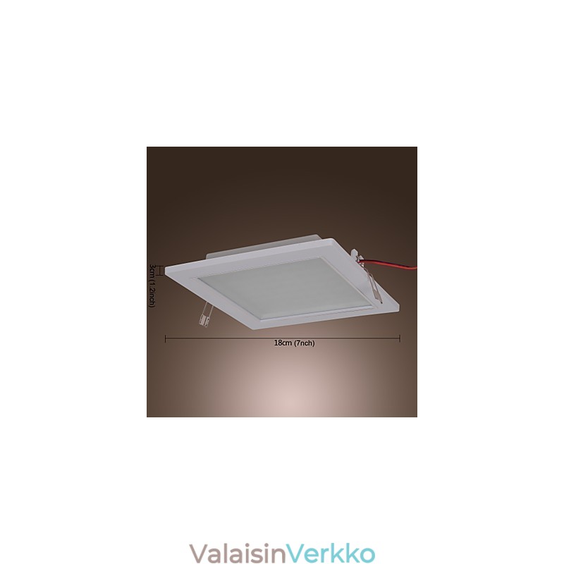 Moderni uppoasennusvalot neliön muotoinen