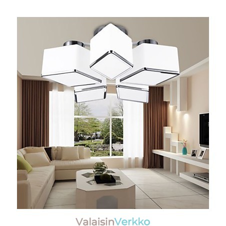 Uppoasennettu moderni nykyaikainen lasi