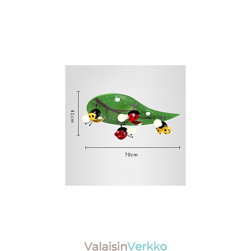 Uppoasennettu moderni nykyaikainen puubambu