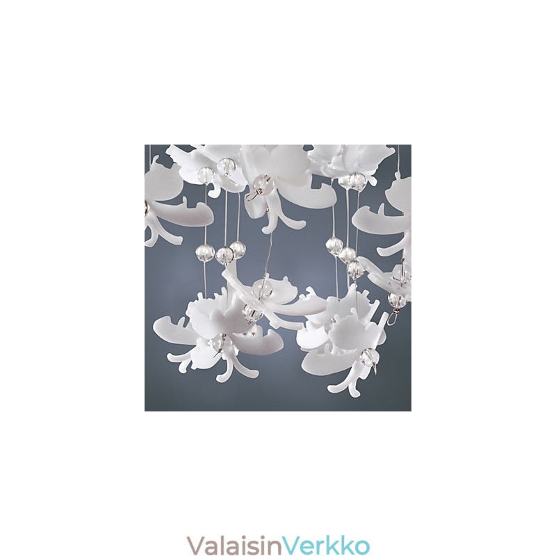 Moderni puolitaskuteline, jossa on 3 Lights Butterfly -varjostin
