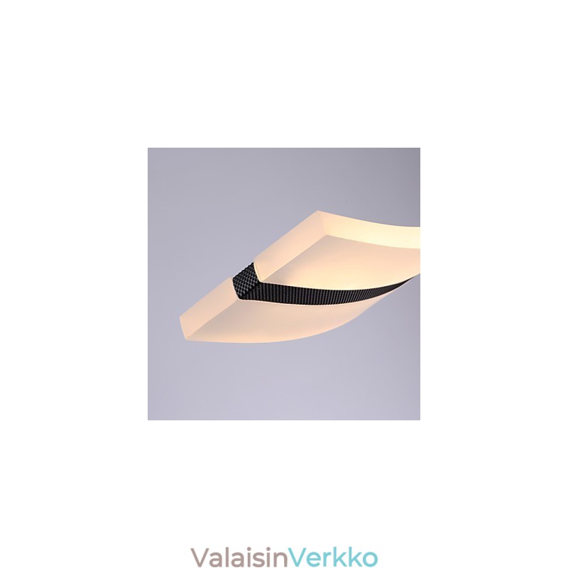 Moderni nykyaikainen kromiriippuvalaisin