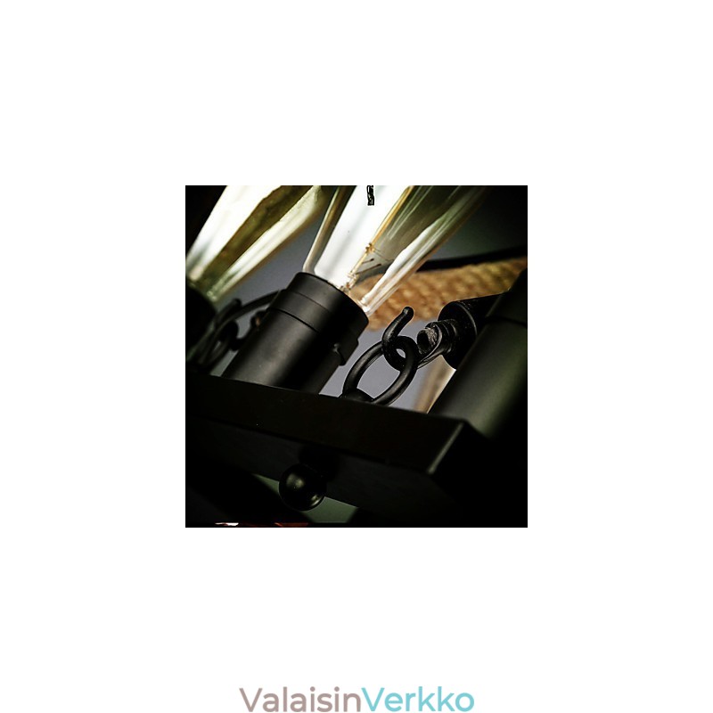 Maalaissuunnittelijat maalaavat metalliriippuvalaisin