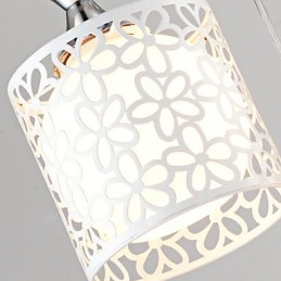 Nykyaikainen ja sopimus kolme luovaa Crystal Droplight takorautalamppua