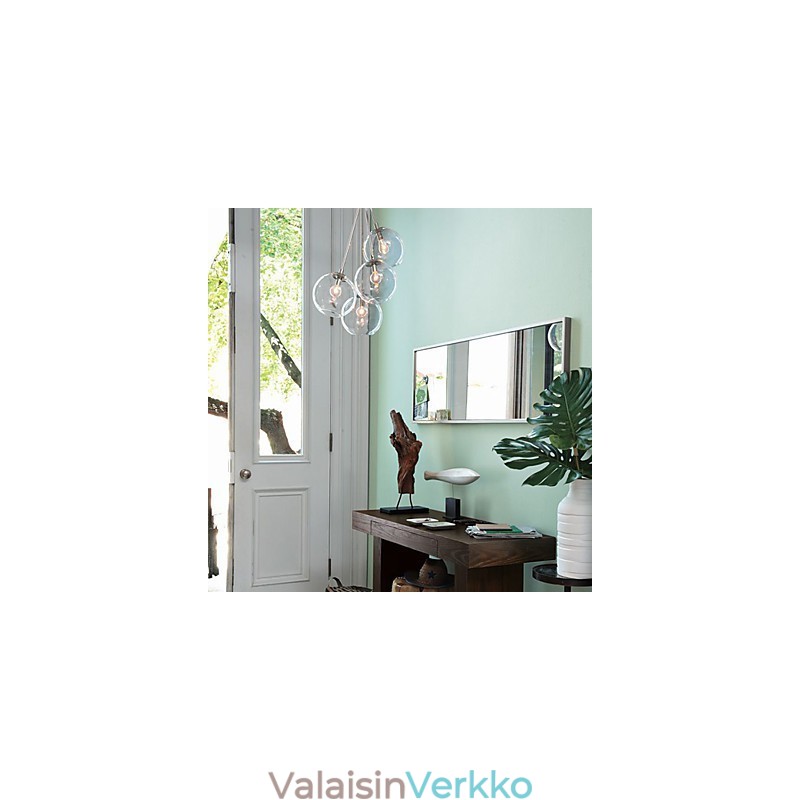 Perinteinen minityylinen maalausriippuvalaisin