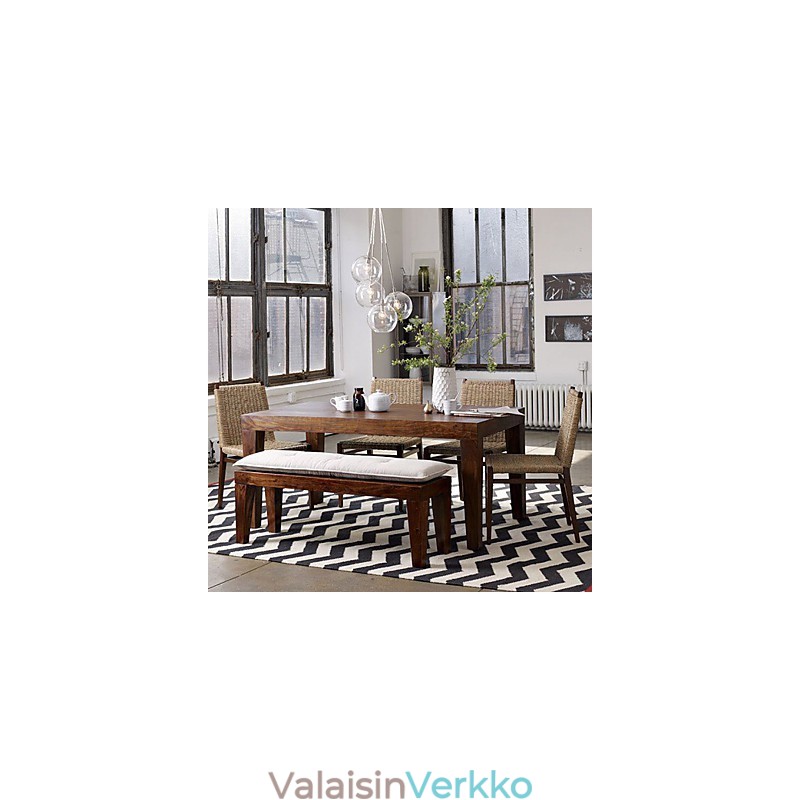 Perinteinen minityylinen maalausriippuvalaisin