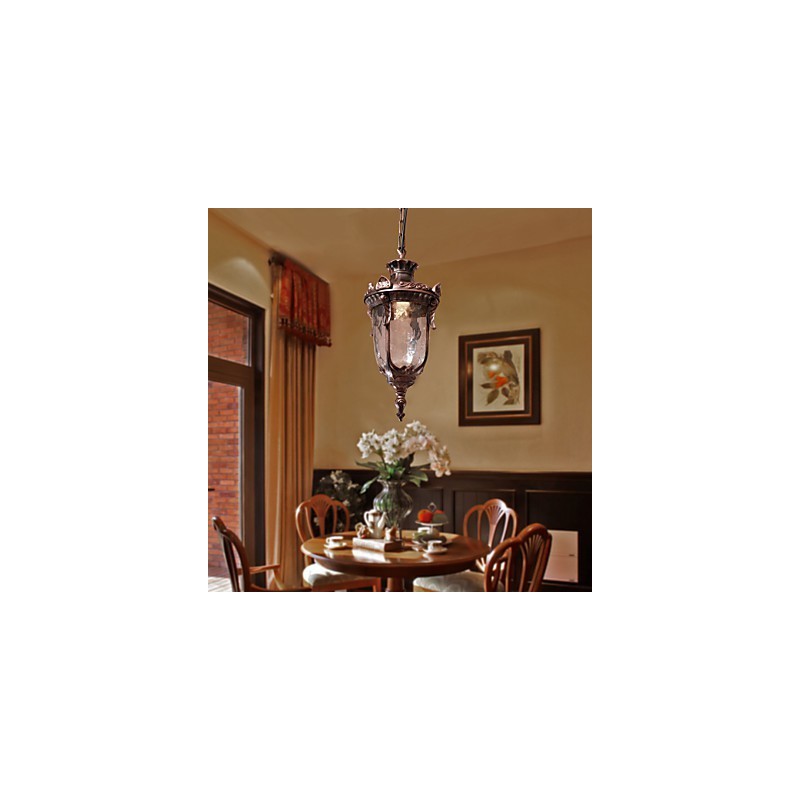 Antiikkivaikutteinen riippuvalaisin 1 valolla