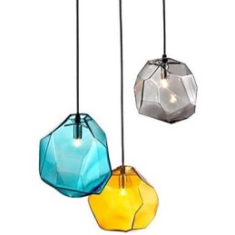 Creative Ice Crystal Glass Timanttiriippuva kromaattinen pistorasialamppu
