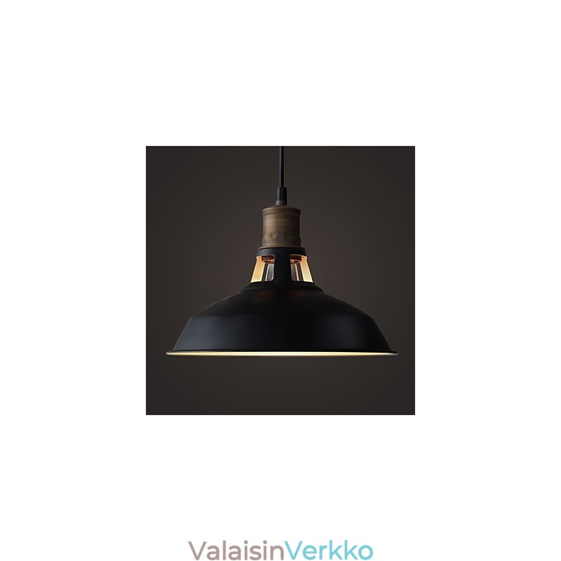 Amerikkalainen vintage takorautainen Window Art kattokruunu