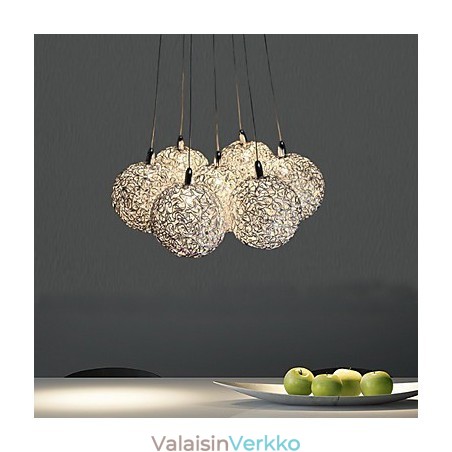 Moderni nykyaikainen mini-tyylinen galvanoitu metalliriippuvalaisin Moderni nykyaikainen mini-tyylinen galvanoitu metalliriippuvalaisin