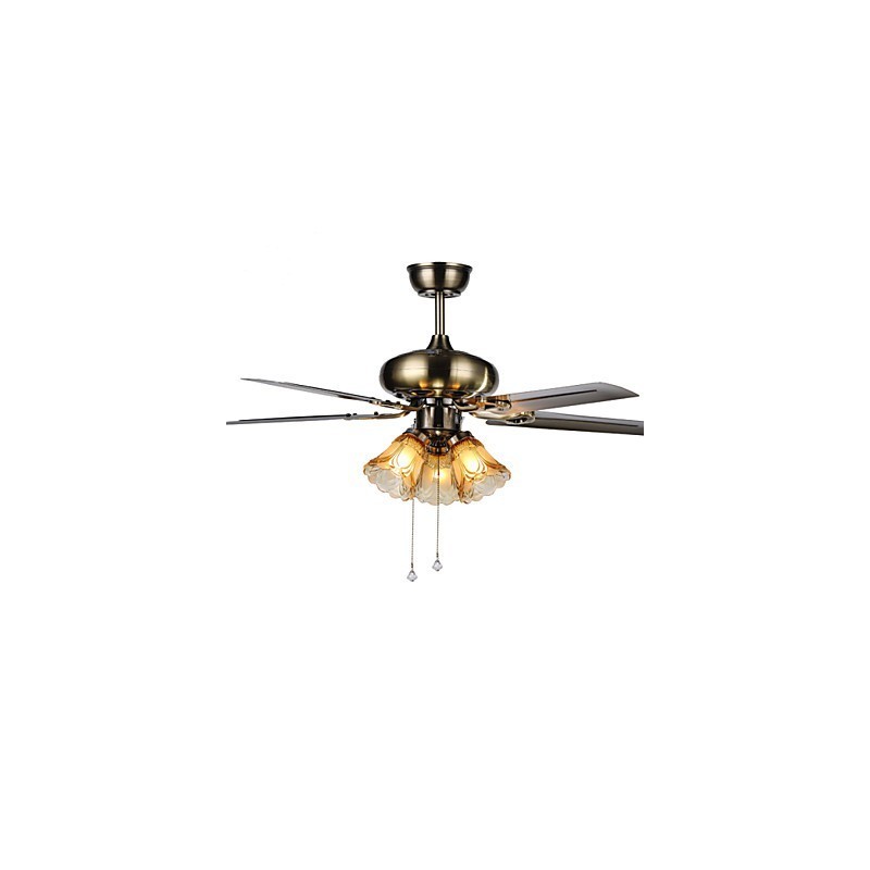 Kattotuulettimet Luxe Eco Modern Kattotuuletin Vaaleilla 42 tuuman lavoilla harjattu teräsviimeistely