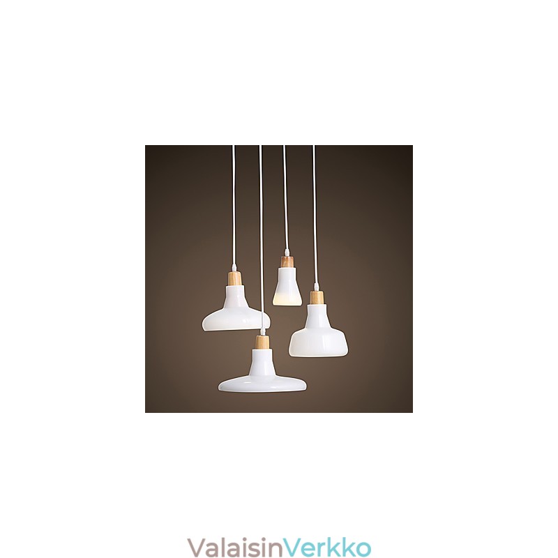 Creative Characteristic 4 valoriipus rautavarjostimella